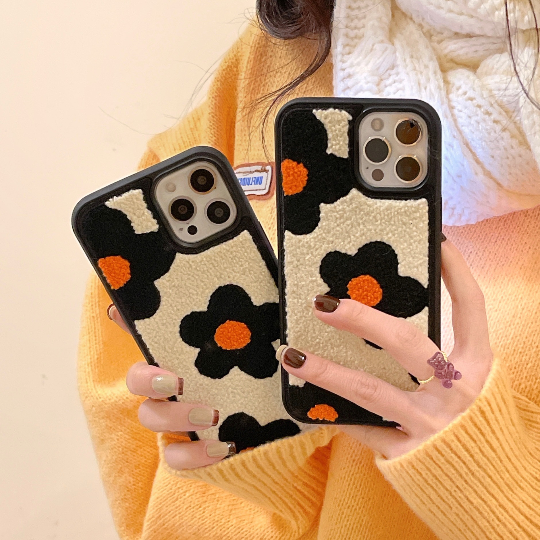 European and American Leopard Apple 16/17 Pro Max Phone Case Compatible with iPhone 15 Zebra Print 14 Women Plush Embroidery