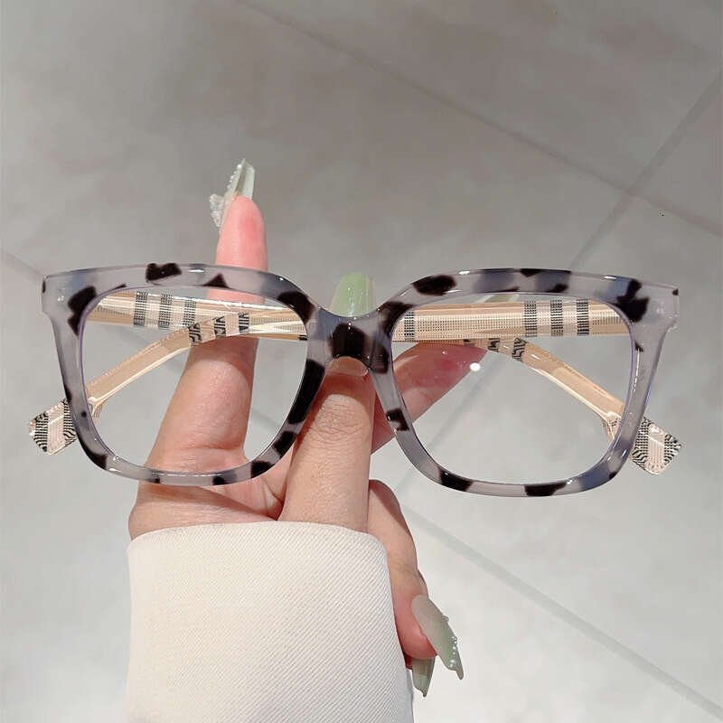 Sunglasses Designer Sun glasses Trendy Fresh Style High End Anti Blue Light Business Elegant Versatile Prescription Glasses