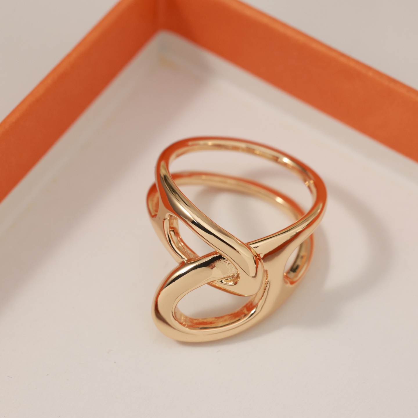 Finesse ring for womens Inlaid crystal wedding designer rings counter quality Made of pure silver premium gifts official reproductions with box 059