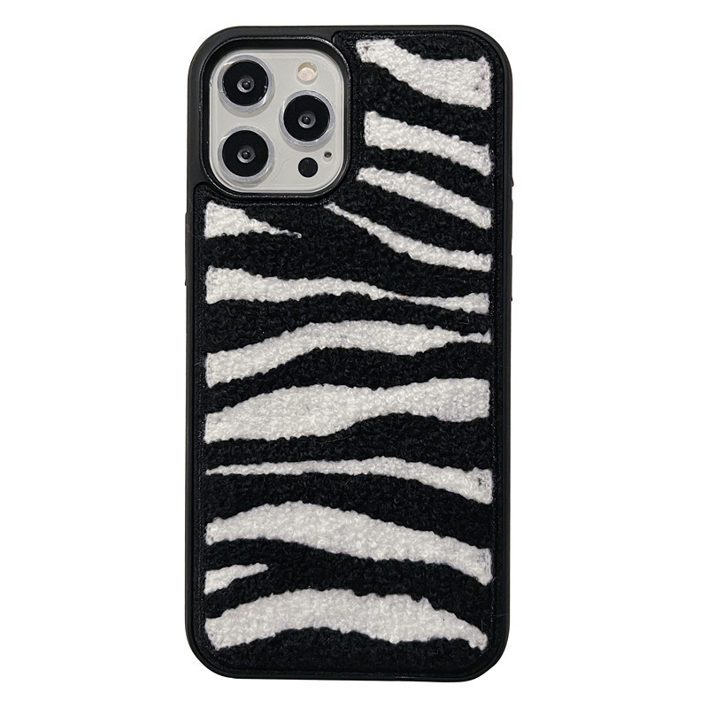 European and American Leopard Apple 16/17 Pro Max Phone Case Compatible with iPhone 15 Zebra Print 14 Women Plush Embroidery