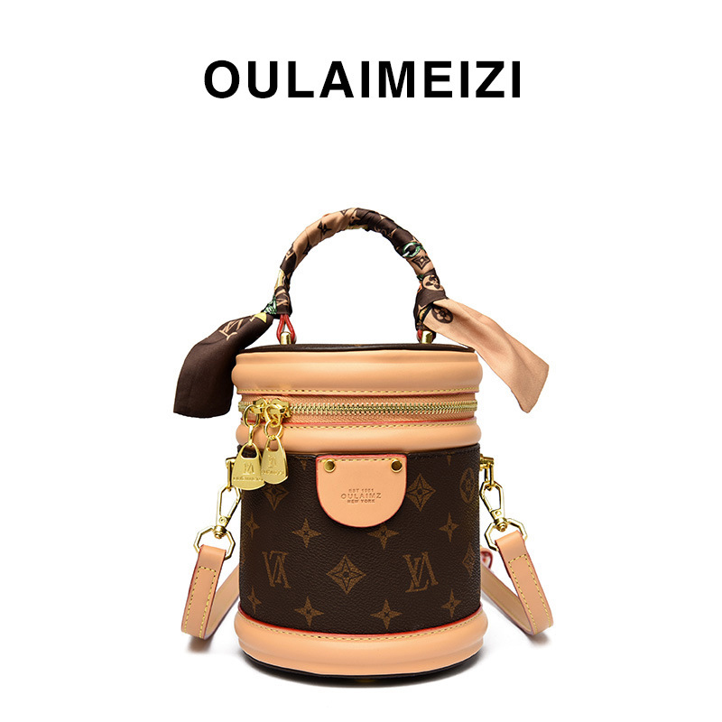 OULAIMEIZI Designer Bag 2025 Classic Printed Fashion Bucket Bag for Women Retro and Versatile Cross body Bag