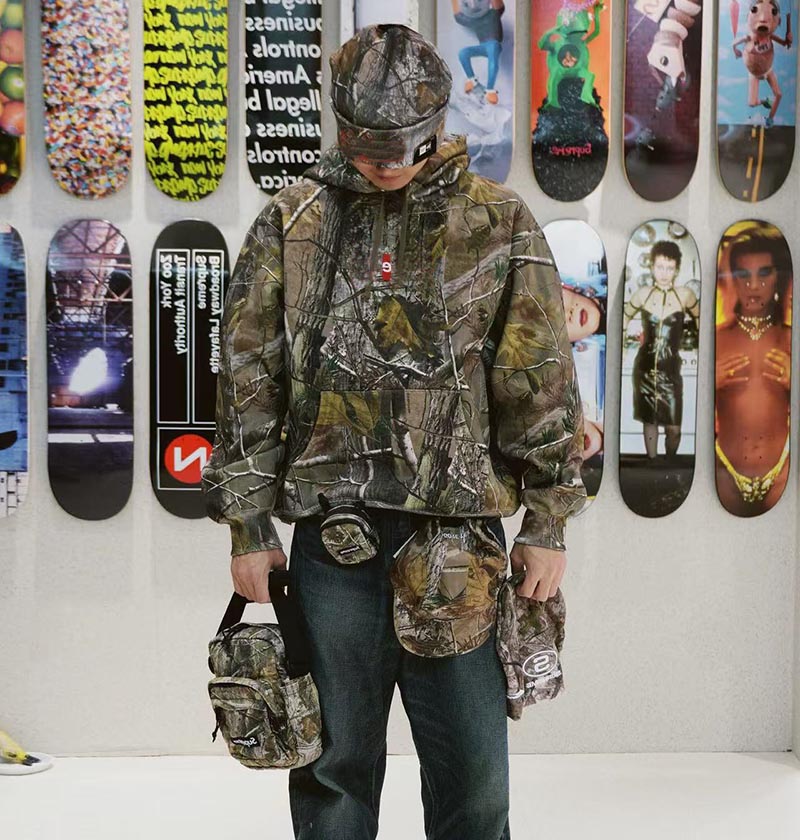 25FW Quality Fashion BoGO Hoodie Hip Hop Streetwear Classic Embroidery Letter Fleece Hoodie