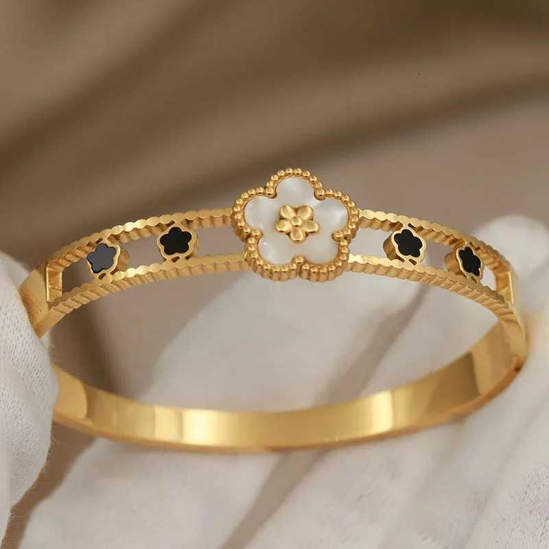 316L Classic Stainless Steel Metal Hollow Flower for Women Elegant Bangles Rust-proof Bangle Wrist Jewelry M251220