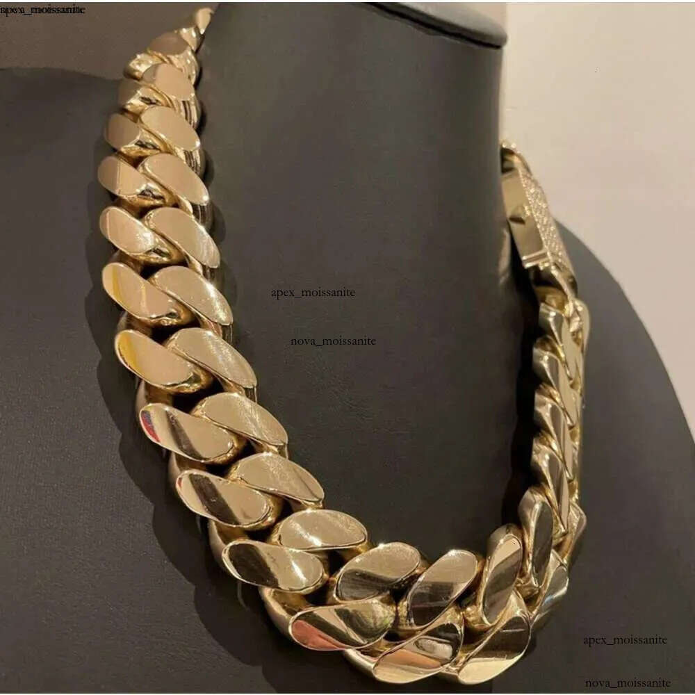 Hip Hop Jewelry Men Thick Miami Necklace 28mm 24 1kilo Gram 14k Gold Plated Plain Style 999 Sier Cuban Chain 46