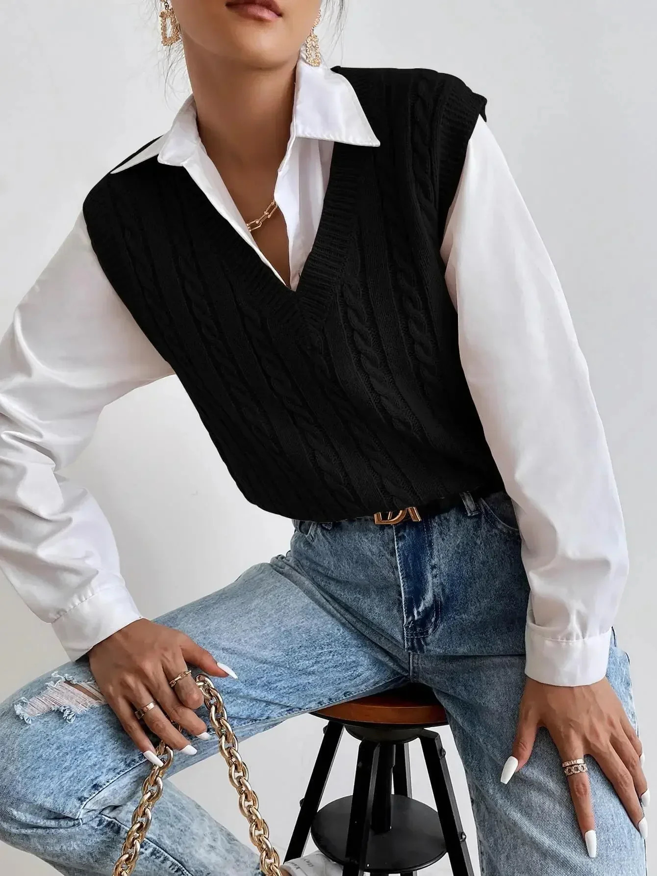 Spring Women Sweater Waistcoat Black Twisted Casual Sleeveless Knitted Pullover Female Jumper Trendy Girl Sweaters 251219
