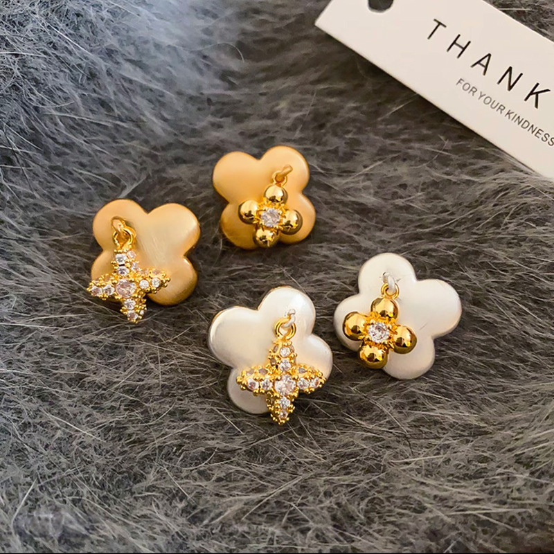 Silver Needle Zircon Flower Cross Vintage Elegant Daily Commute Versatile Earrings Light Luxury High-end Feel Ear Jewelry - view 3