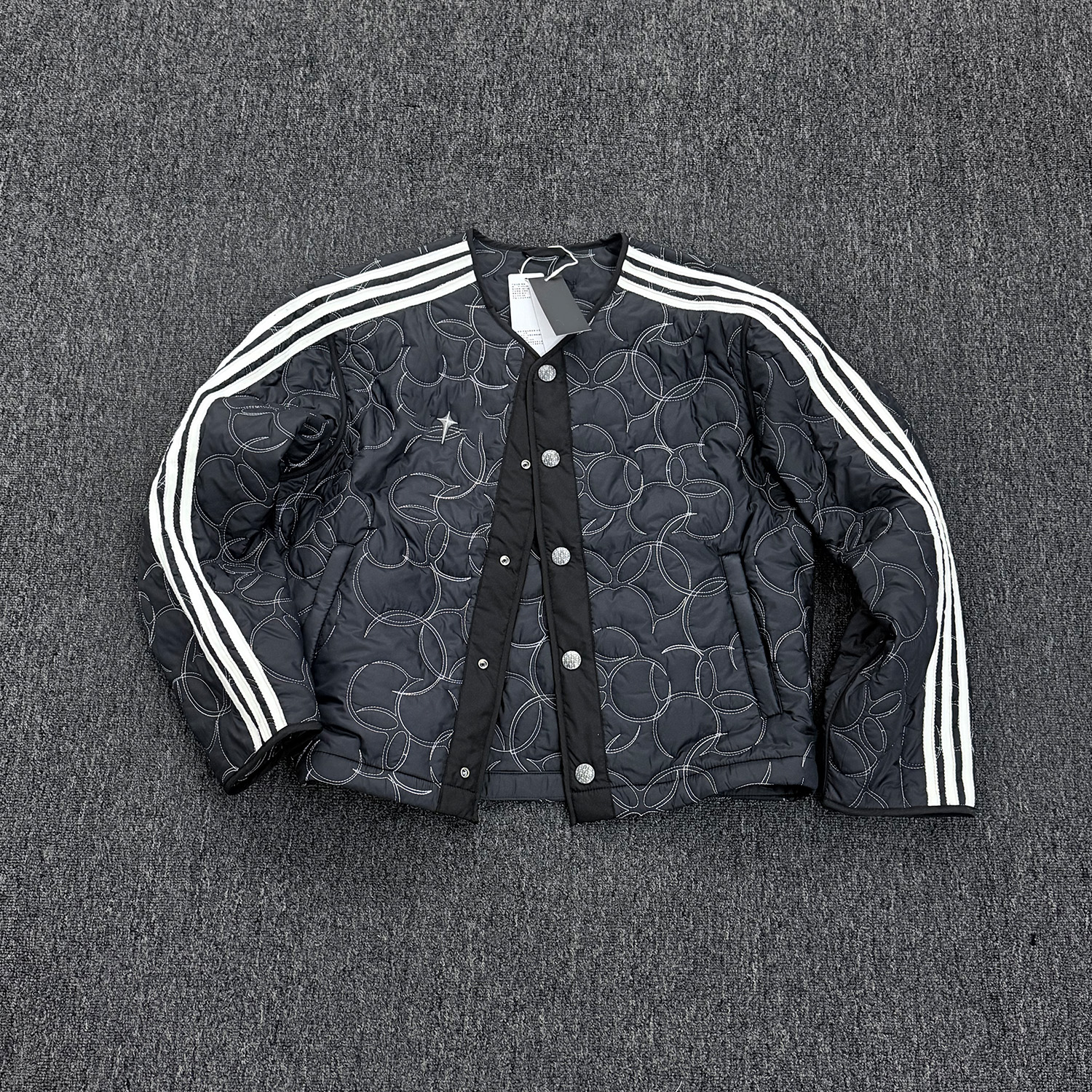 Ad Originals X Th C… - image