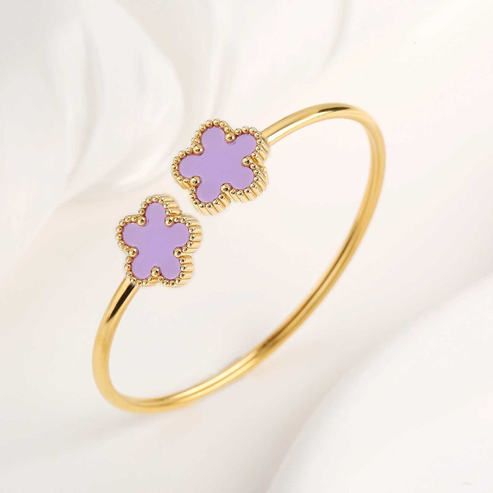 Fashion Stainless Steel Five Flower Open Bangle Bright Anti Allergy Waterproof Charm Texture High Quality Jewelry C r M251220