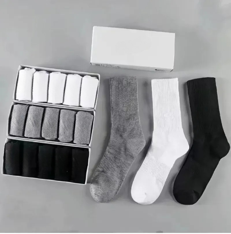 of brand men's and women's pure cotton socks, white and black socks, men's soft and breathable sports stockings, men's summer and winter multi-color socks