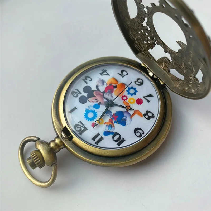 Disney custom Mickey Mouse Pocket Watch Vintage Cartoon Roman Number Quartz Watches with Chain Pendant Necklace Men Women Clock Chains W20250625