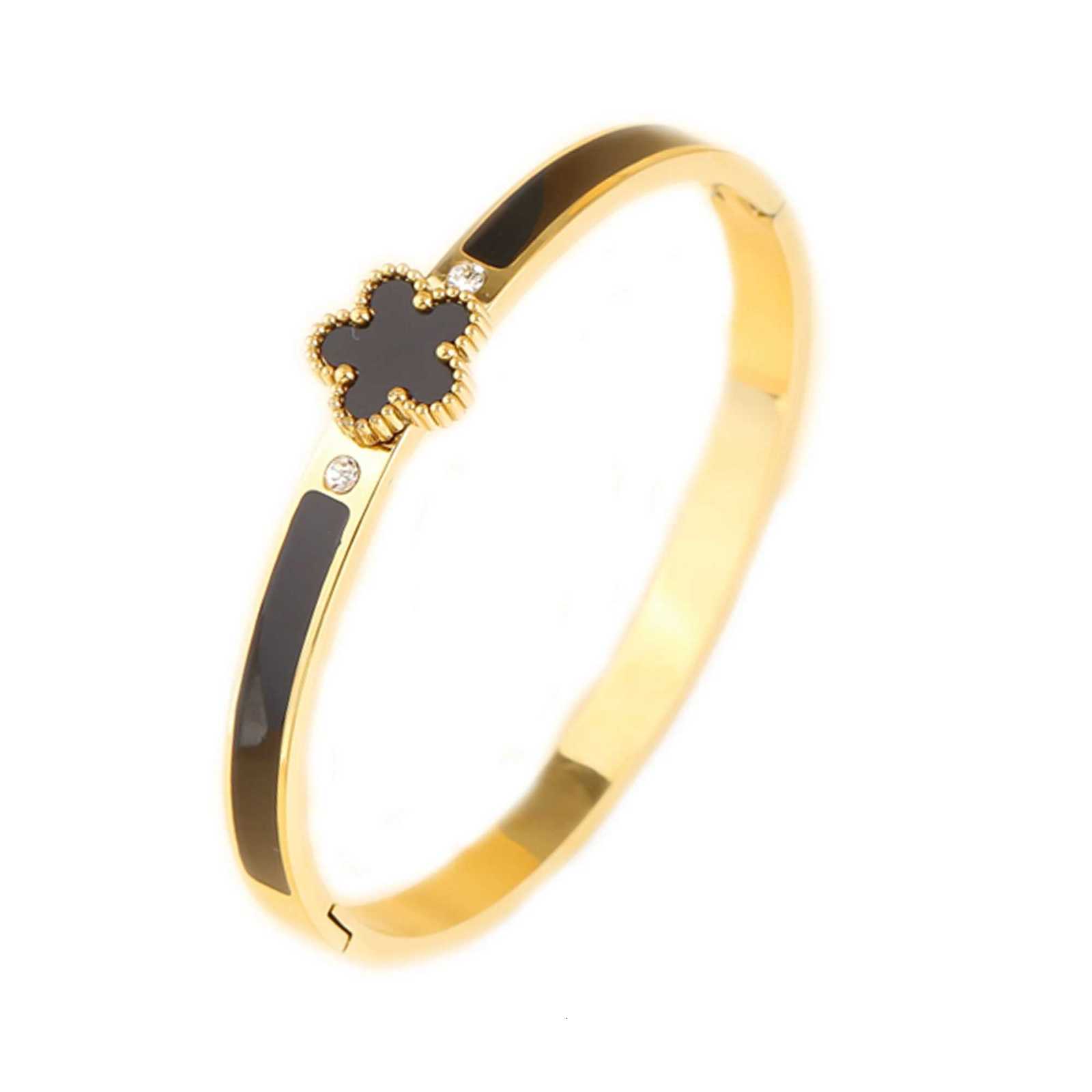 New Design Creative Stainless Steel Gold-Plated Five Flower Open Bangle Temperament For Woman Girl Wedding Party Jewelry M251220