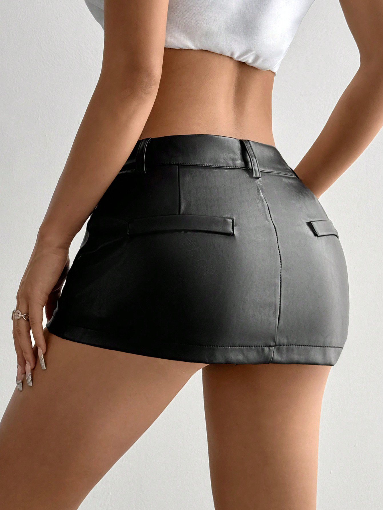 Hot Girl A-Line Bodycon Mini Skirt - Women's Stylish Black PU Leather Retro Daily Skirt---117