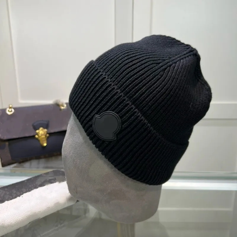 Designer beanie Mens and women Luxury hats warm fall/winter thermal knit hat ski brand bonnet High Quality Skull Hat