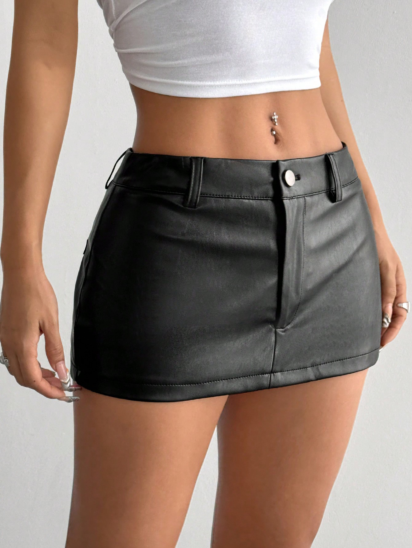 Hot Girl A-Line Bodycon Mini Skirt - Women's Stylish Black PU Leather Retro Daily Skirt---117