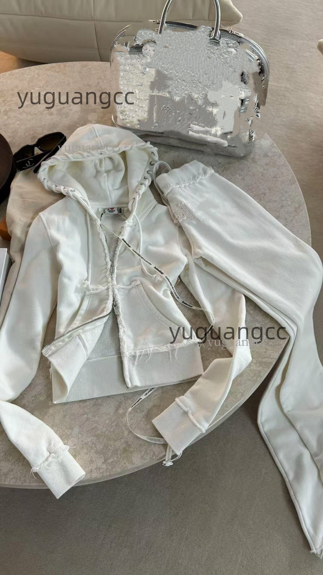 Hiddencult Set Wome… - image