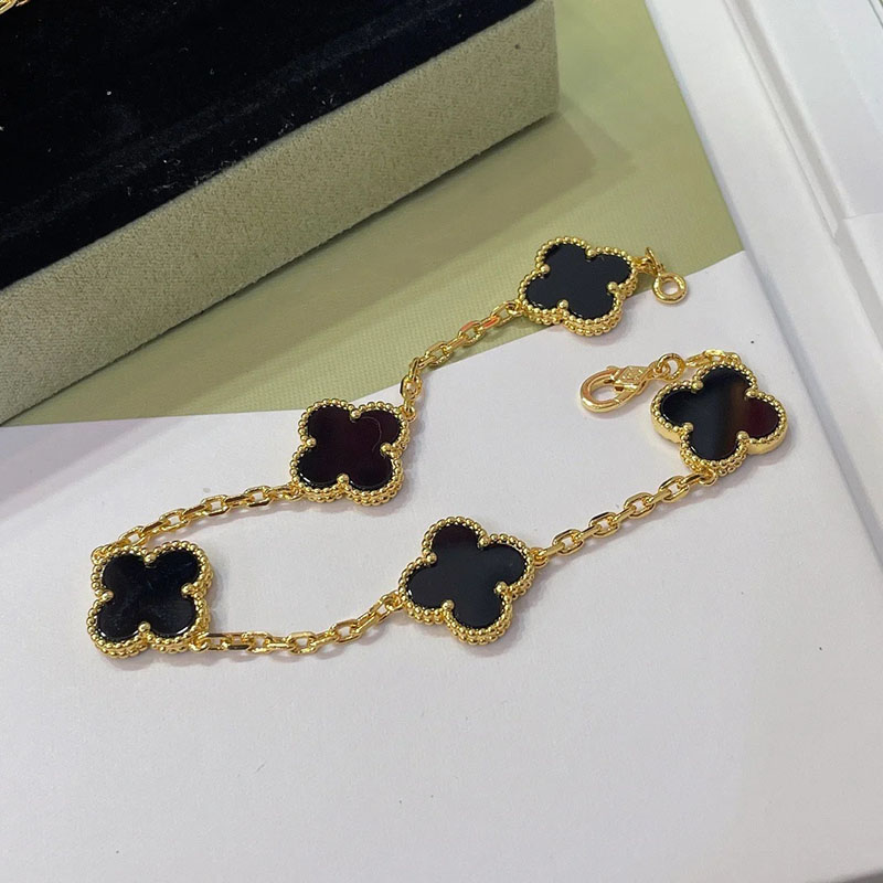 Classic Women Four-Leaf Clover Bracelet Designer Brand Bracelet 18K Gold Luxury Diamond Bracelet Valentine's Day and Birthday Gift