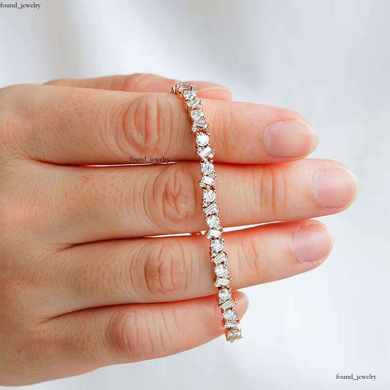 VVS Moissanite Starsgem Confetti 10k Gold Multi-Shaped Fashionable Classic Bracelet Popular Design for Men and Women