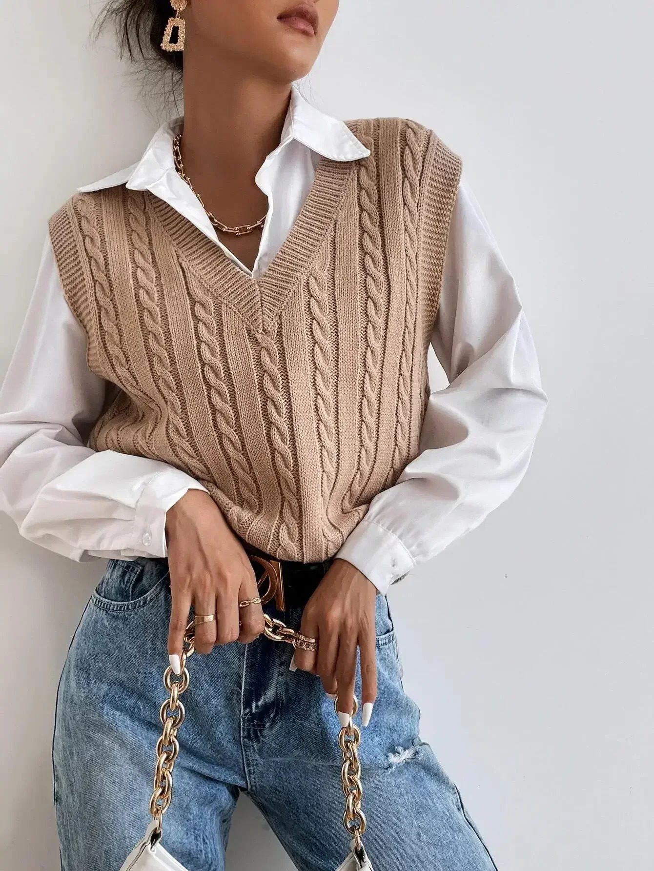 Spring Women Sweater Waistcoat Black Twisted Casual Sleeveless Knitted Pullover Female Jumper Trendy Girl Sweaters 251219