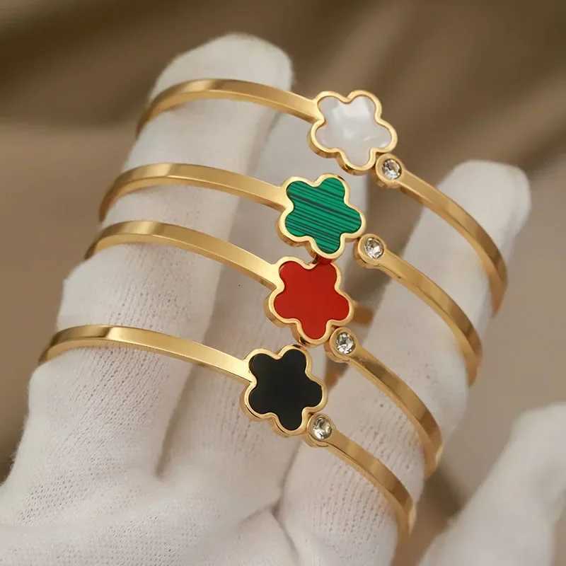 316L Classic Stainless Steel Multicolor Flower Open Bangles for Women Geometric s Rust-proof Wrist Jewelry M251220