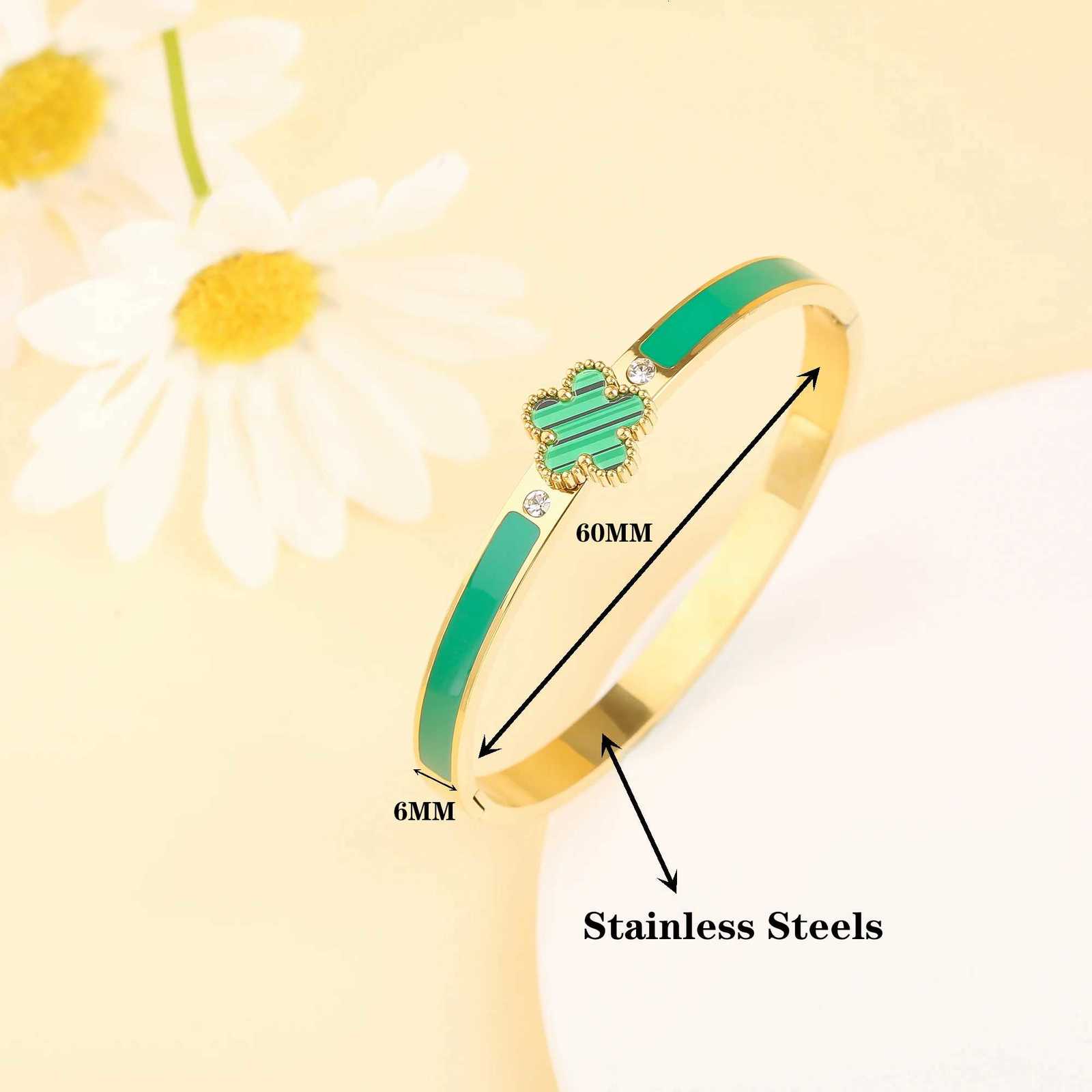 New creative enamel stainless steel plant five- flower Ring Women Girls Fashion party jewelry C r M251220