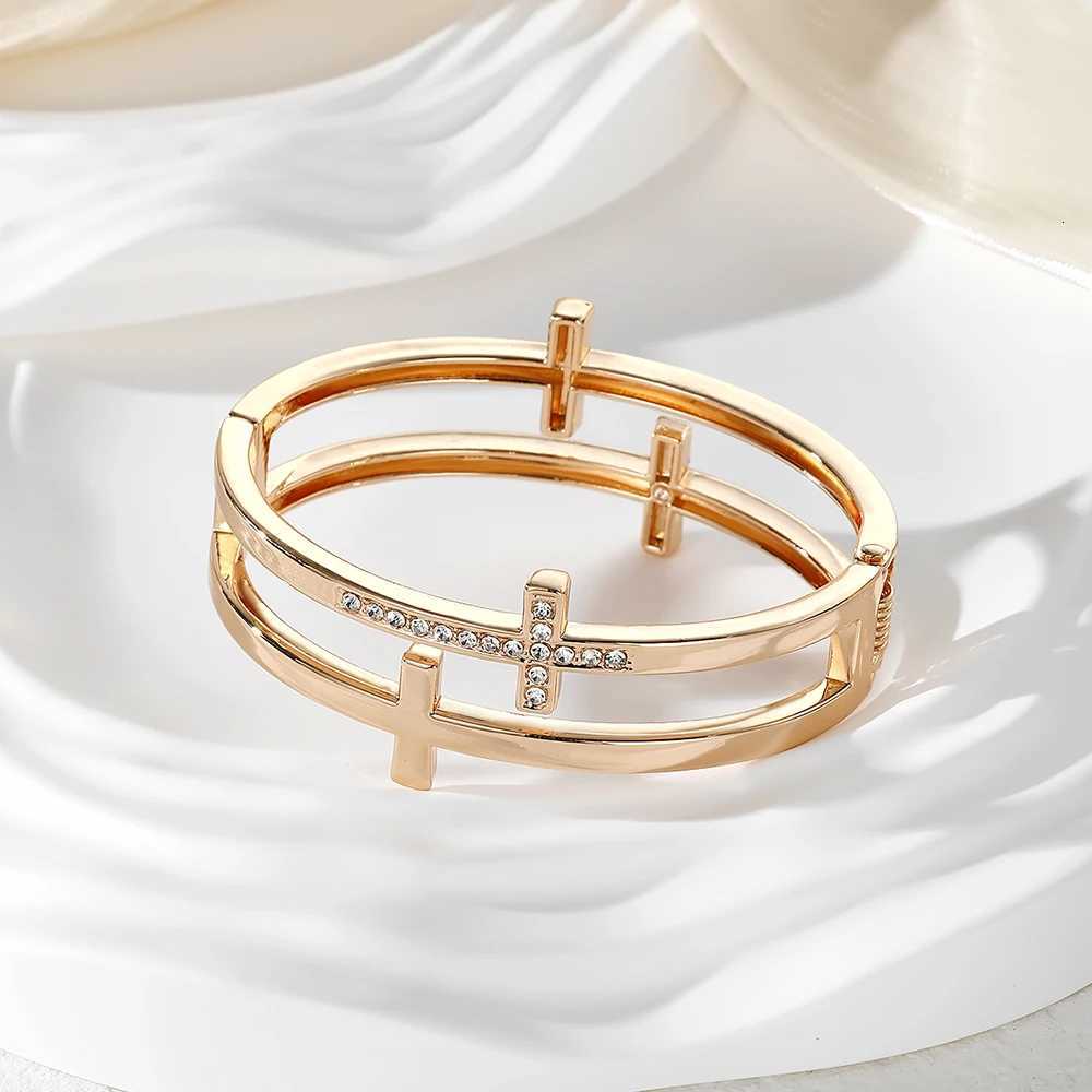 1 Piece of European and American Style Metal Vintage Design Diamond-Encrusted Cross Double-Layer Spring Buckle Ring Jewelry M251220