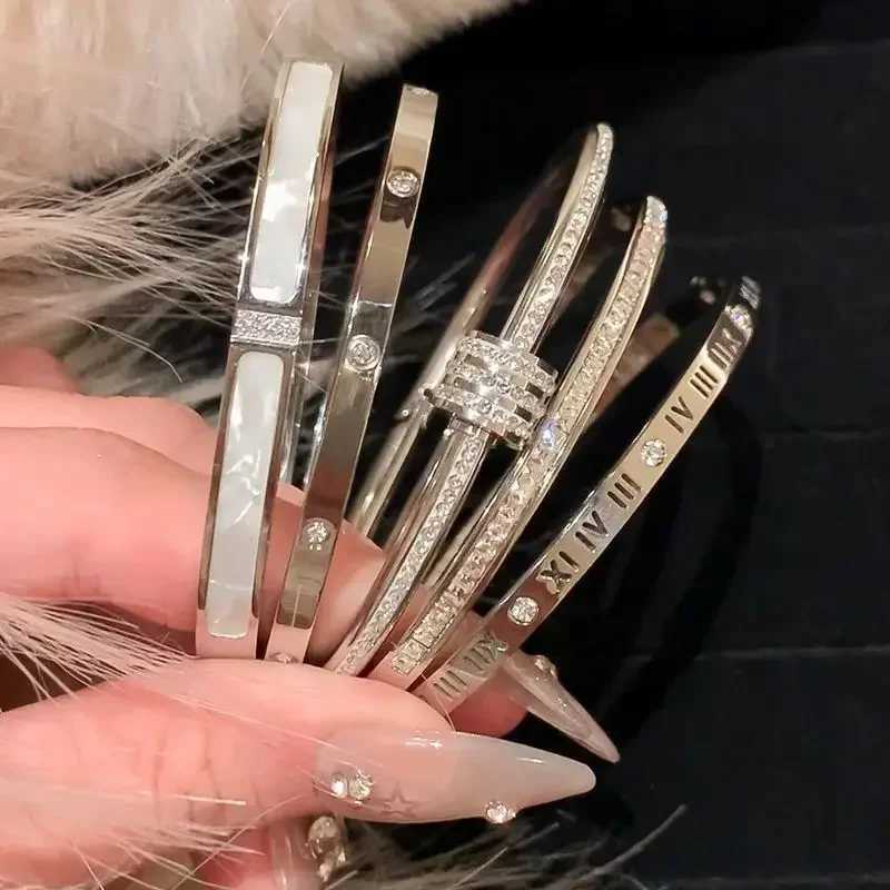 Silver Color Bangles for Women Girls Titanium Steel 18K Gold Plated Waterproof Jewelry Luxury Sparkling Zircon Bangles M251220