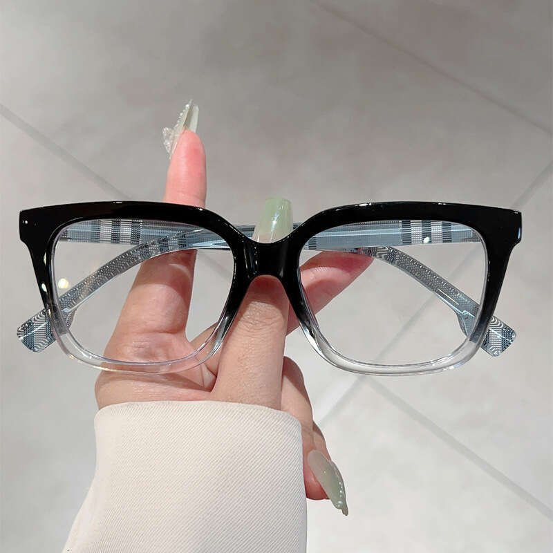 Sunglasses Designer Sun glasses Trendy Fresh Style High End Anti Blue Light Business Elegant Versatile Prescription Glasses