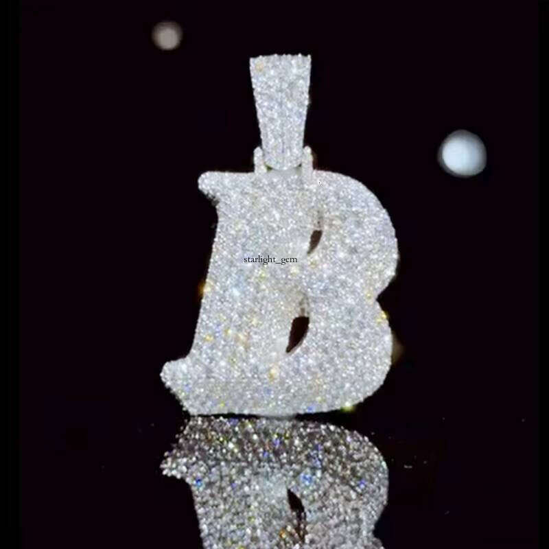 Customized Direct Sale from Leading Manufacturer Hip-Hop VVS Moissanite Pass Moissanite Tester GRA Certified Letter Pendant