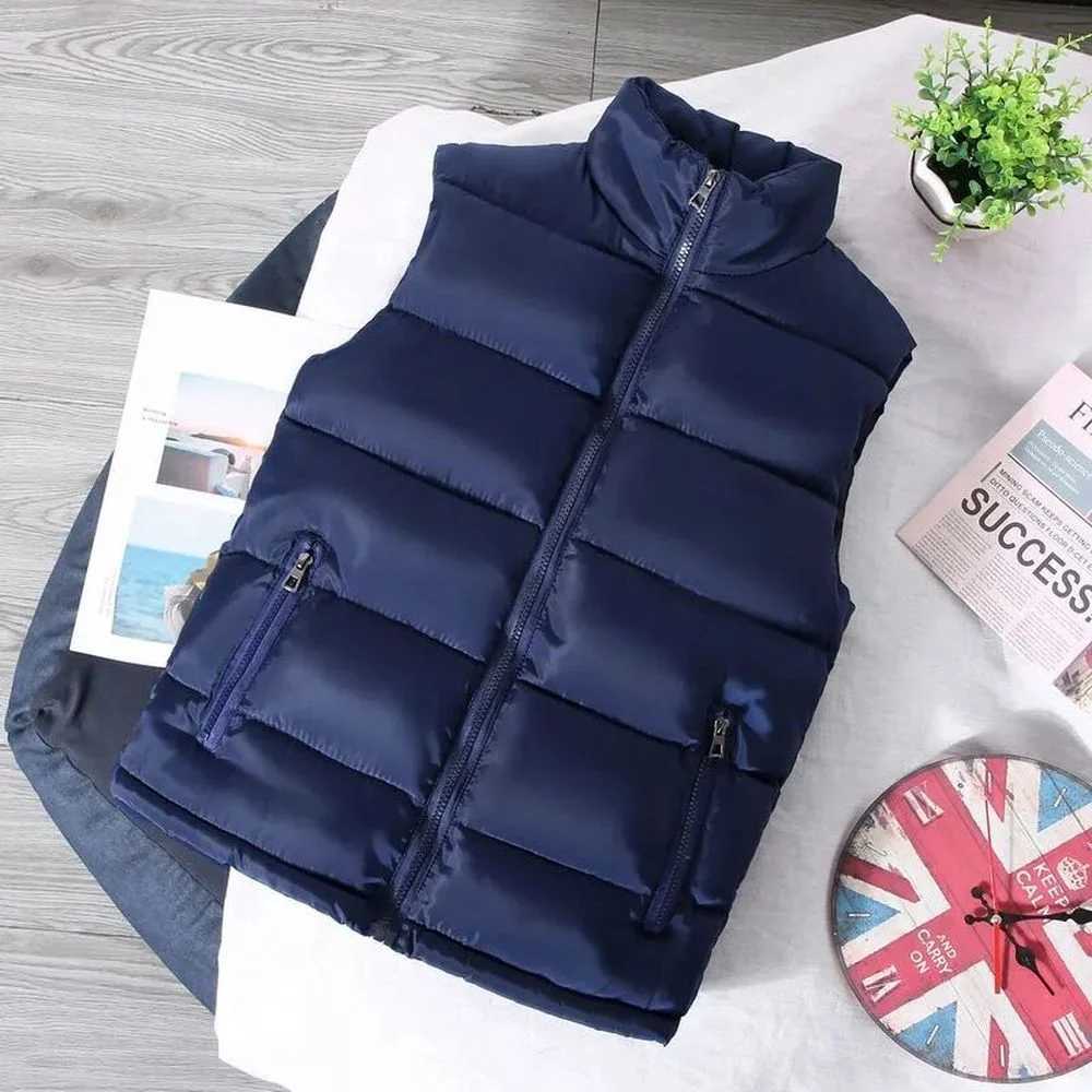 White Vest Jacket Men Slim Fit Stand Collar Sleeveless Puffer Jackets Spring Autumn Casual Waistcoat Men Warm Coat 2024 TrendsT251220
