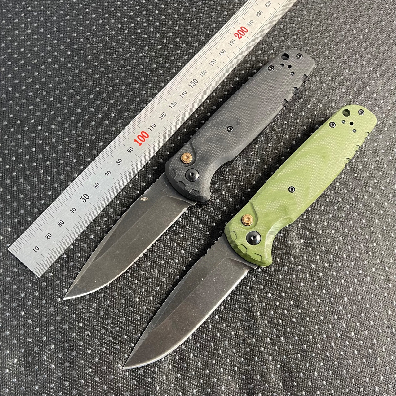 BM 4300 High-Quality Pocket with D2 Blade and G10 Handle - High-Strength Sharp Outdoor Camping Folding Portable Knife