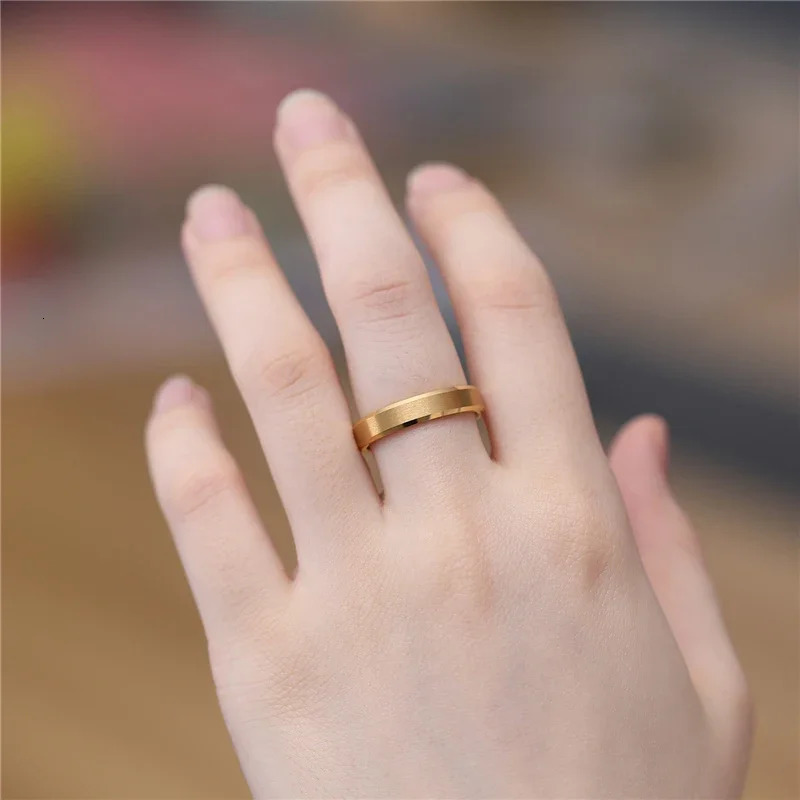 Tigrade Gold Plated Wedding Ring for Women 2468mm Wide Brushed Tungsten Mens ring Anniversary Jewelry for Couple Gift 251213