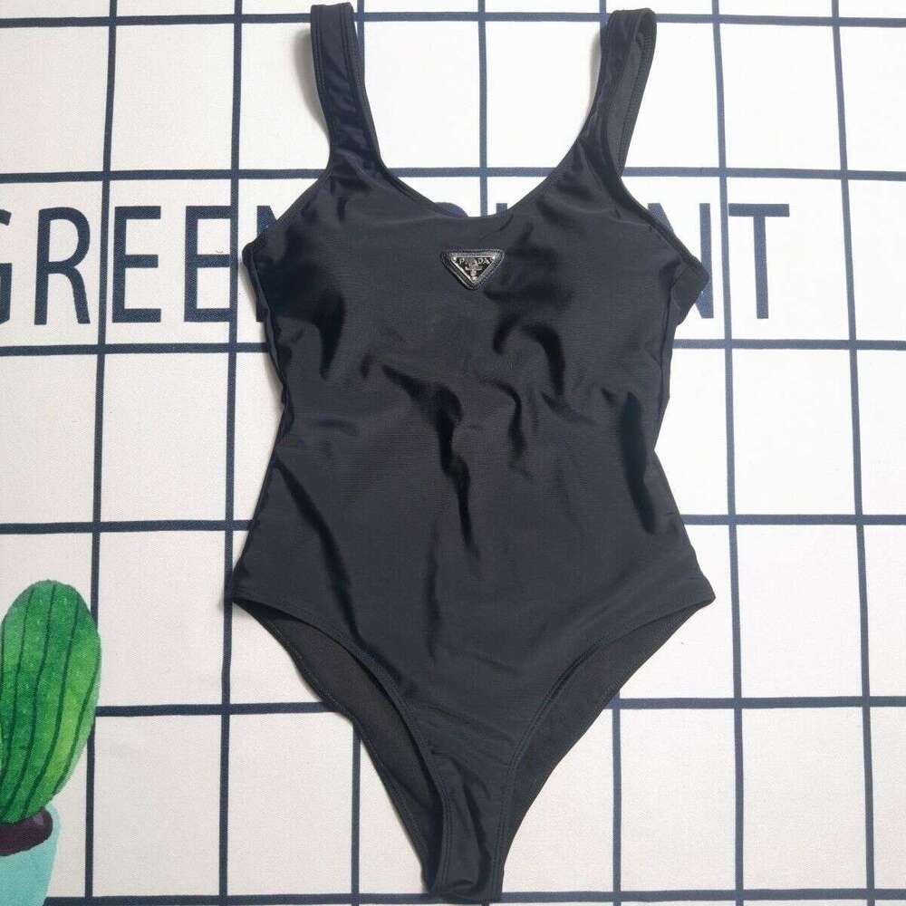 Designer Women's Swimwear New 2025 Luxury Suer Designers Womens Bikinis Set Sexy Brand Swimsuit Shape Swimwears Ladies Bathing Suit Swim Wear Beach Clothes fecc c6b2