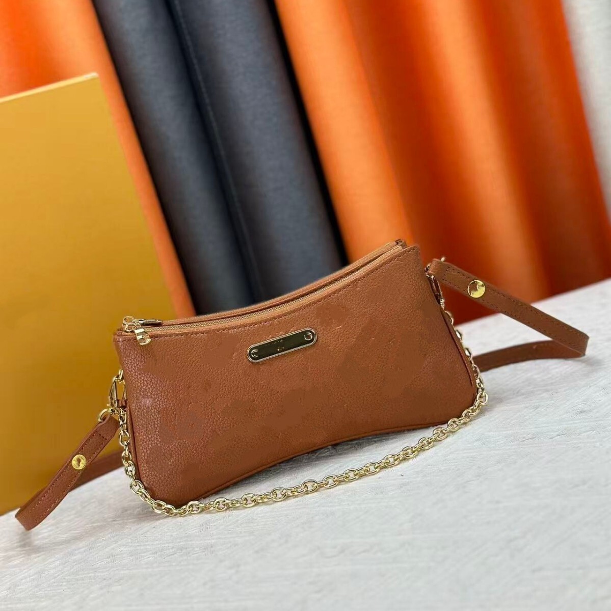 New Vintage designer handbag Shoulder Bag Designer Bag Handbag Chain Crossbody Bag Women S Bag Factory Hot Sell