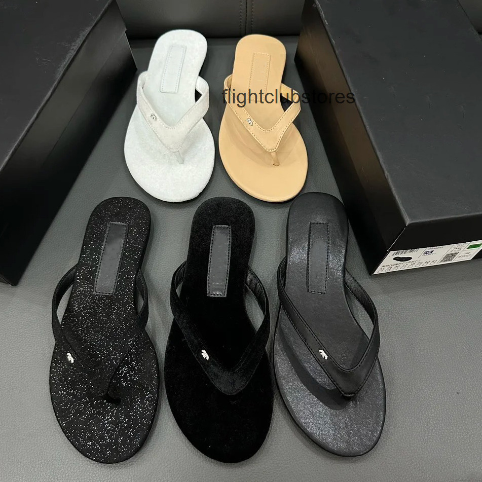 Paris Women sandals summer soft bottom fashion Versatile shoes womens brands designer slide velvet Flipflops flat sa chanelll chanels channels cocochanel 3THW