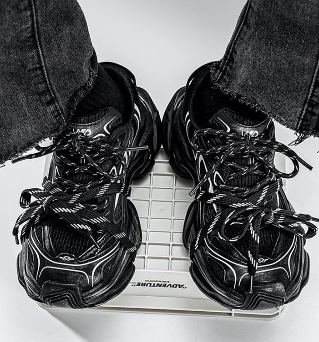 2025 New Men's Shoes Mesh Breathable Casual Sneakers Versatile Platform Sole Heightening Daddy Shoes