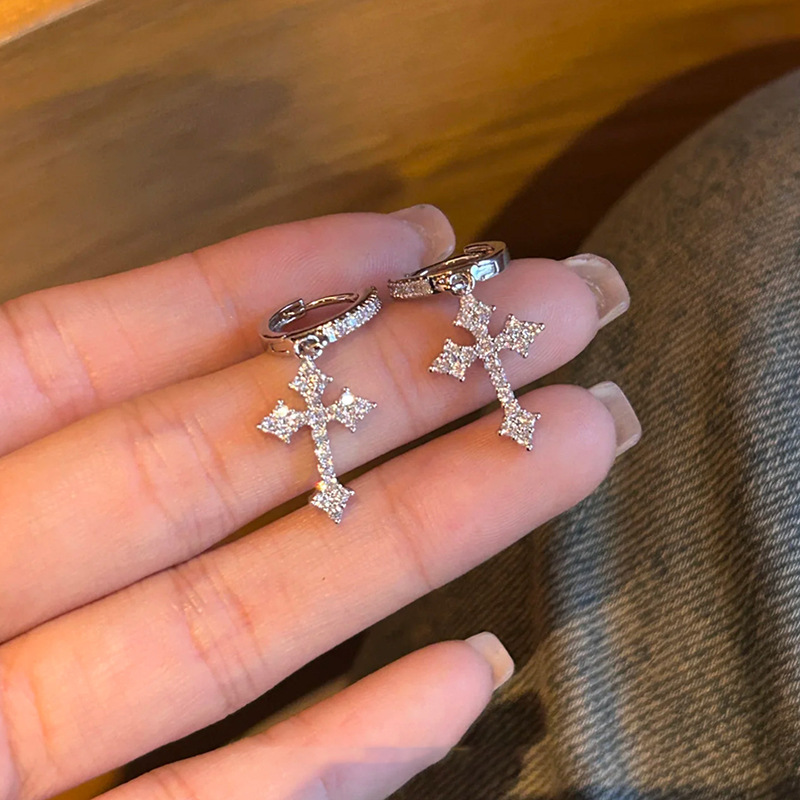 Super Shiny Zircon Cross Pendant Simple Fashion Commuting Versatile Light Luxury High-end Feel Earrings Wholesale - view 5
