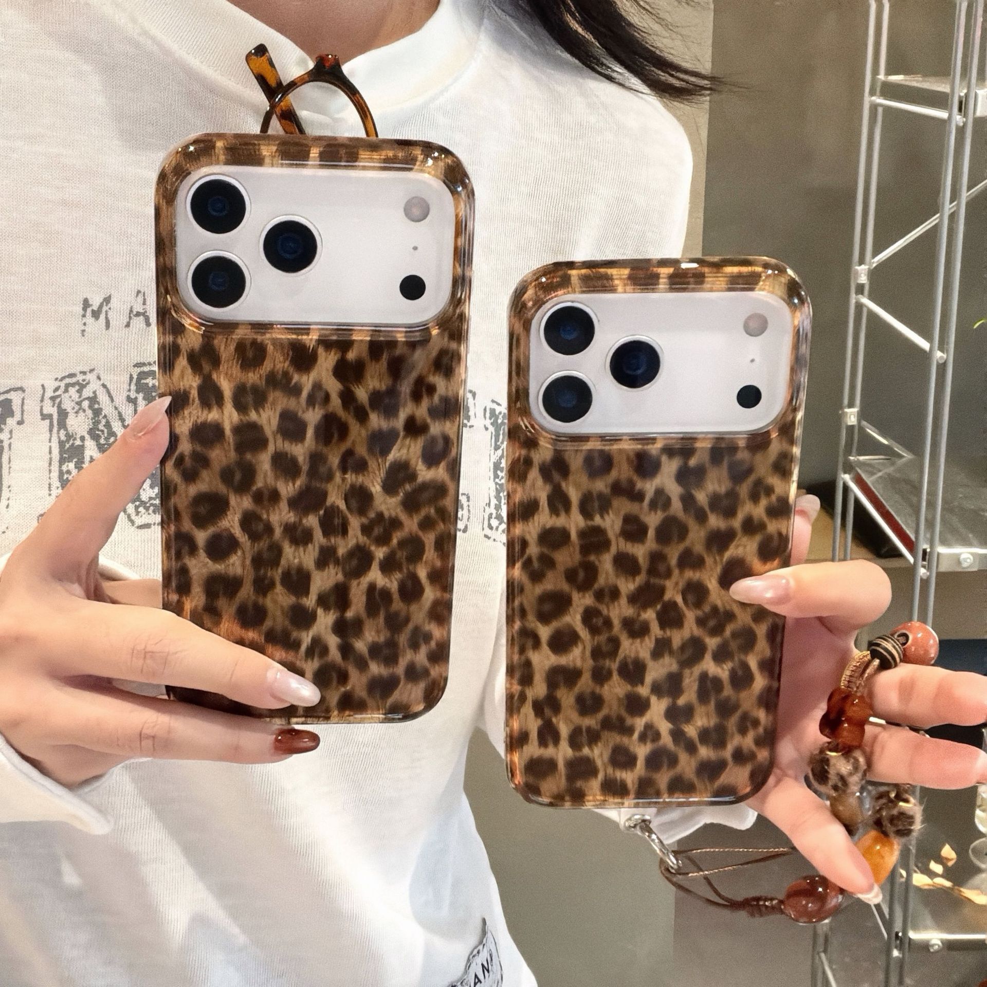 ins Autumn Winter Fashionable High-end Melad Leopard Print Compatible with iPhone 17 Pro Max Apple 16 Phone Case 15