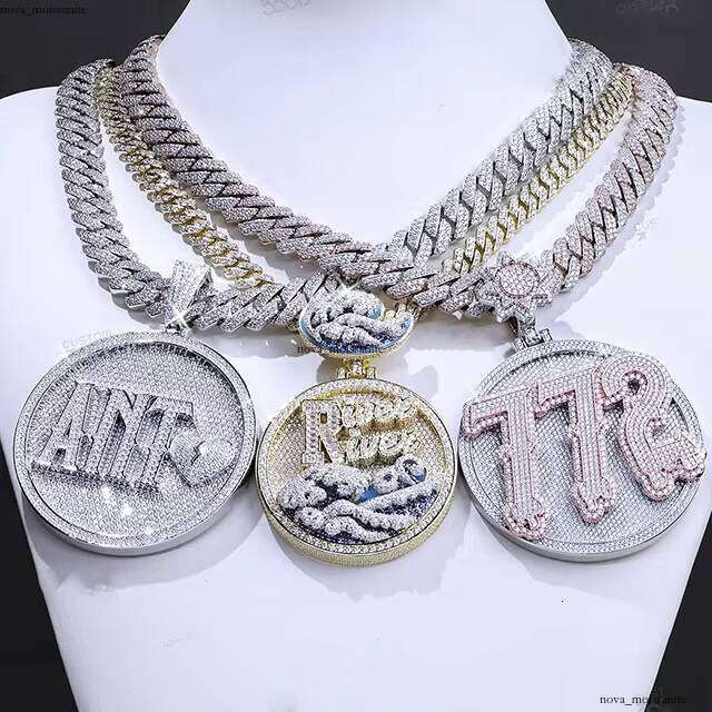 Ice out VVS Moissanite Passport Tester Premium Jewelry Sier Hip Hop Name Letter Carbon Silicon Iced Pendant