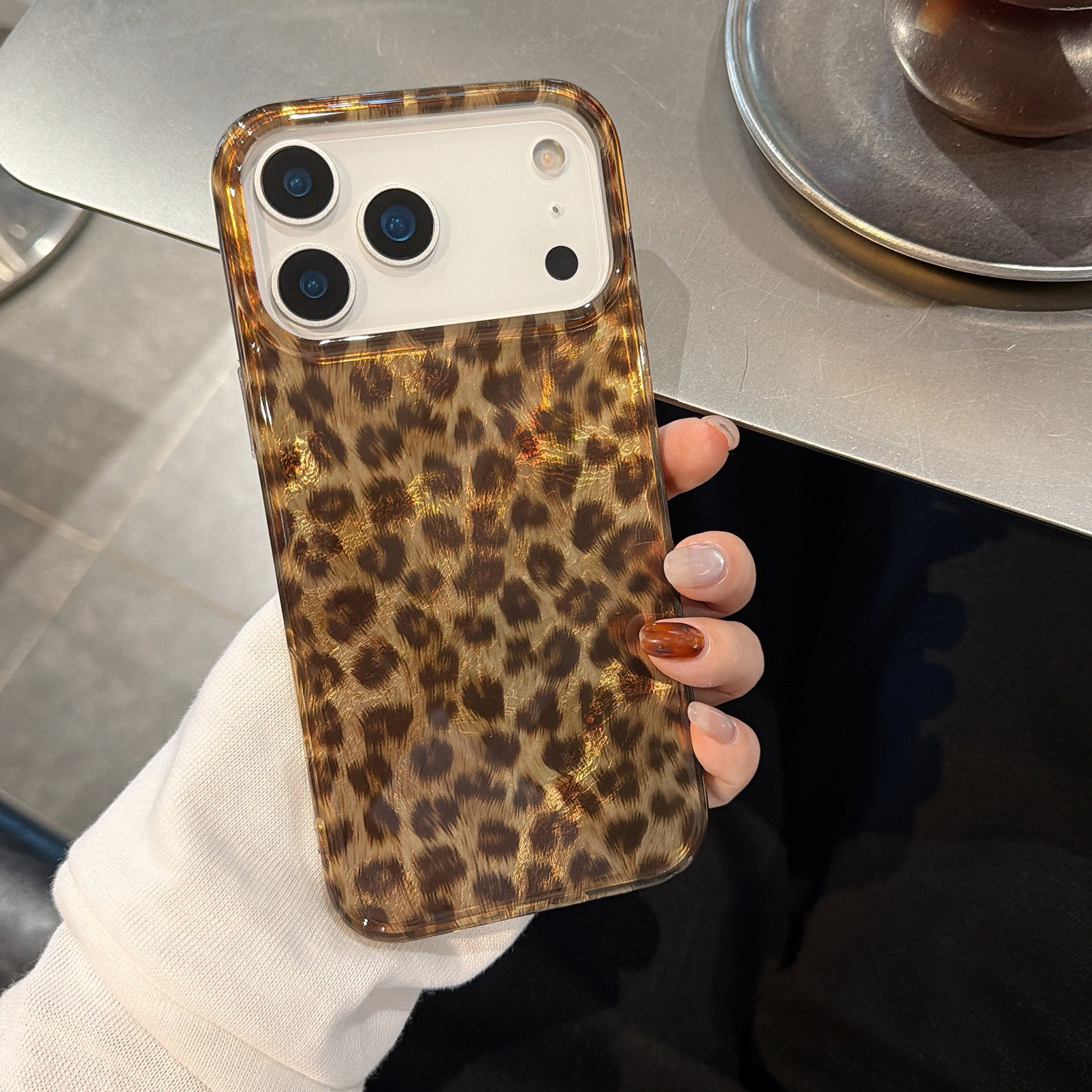ins Autumn Winter Fashionable High-end Melad Leopard Print Compatible with iPhone 17 Pro Max Apple 16 Phone Case 15