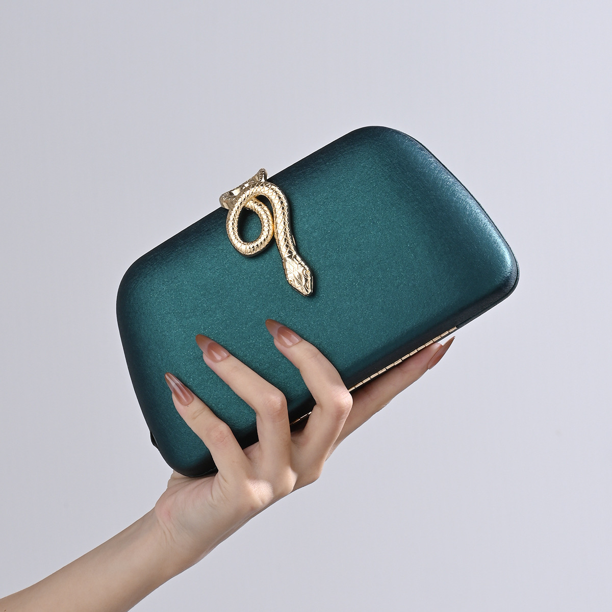 Luxury Brand Designer Bag New Evening Bag Small Fragrance Style Sequin Niche Box Bag Clutch Bag Evening Bag Dress Bag Banquet Bag