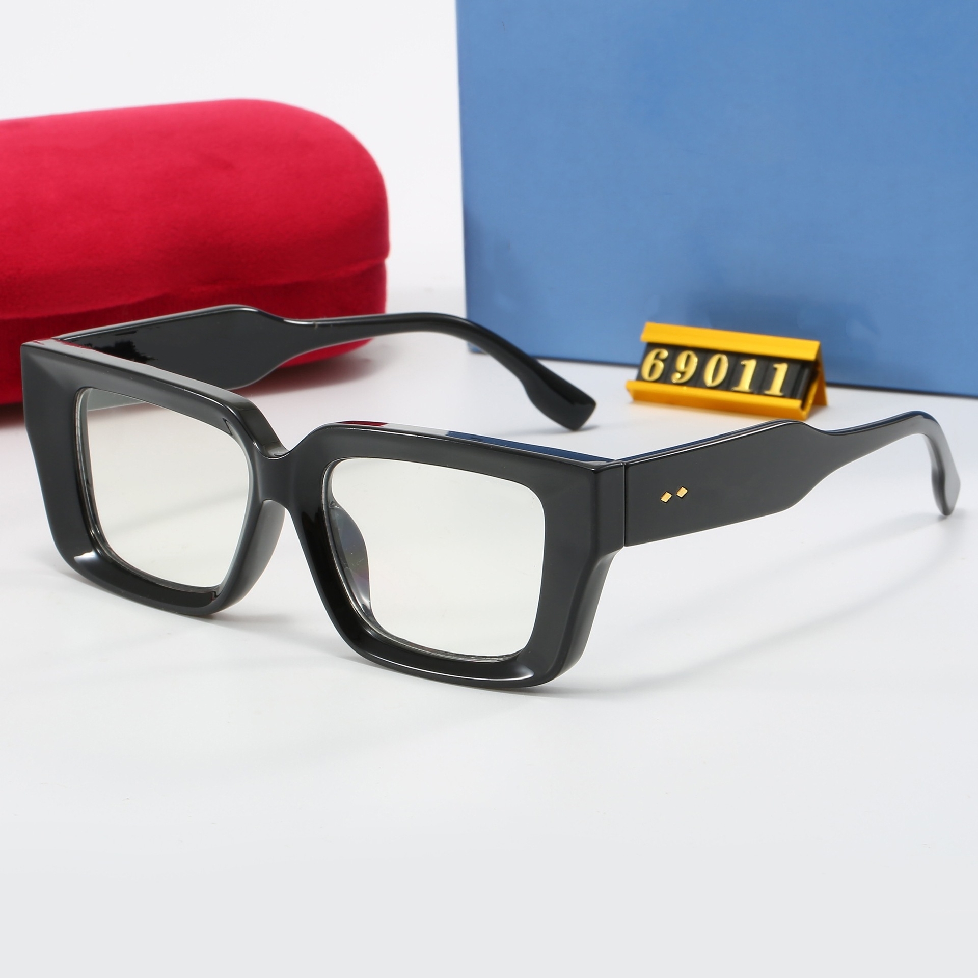 Luxury Designer Sunglasses Polarized UV400 Protection Classic Eyeglasses for Men Women with Beach Shading and Case 69011 Y260207