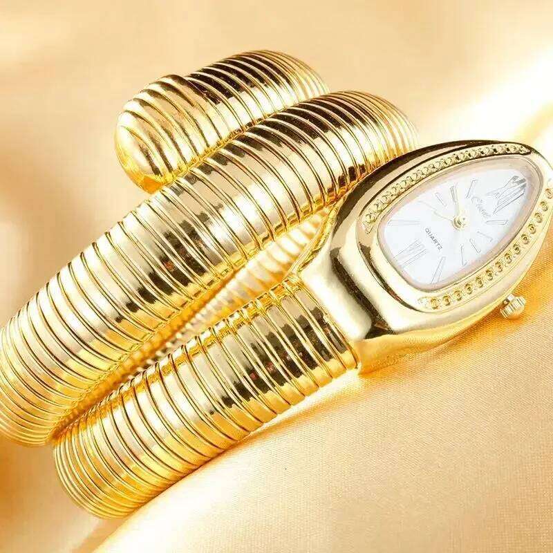 Women Luxury Stainless Steel Quartz Bracelet High-Quality Fashion Gold Ladies Wristwatch Only Watch