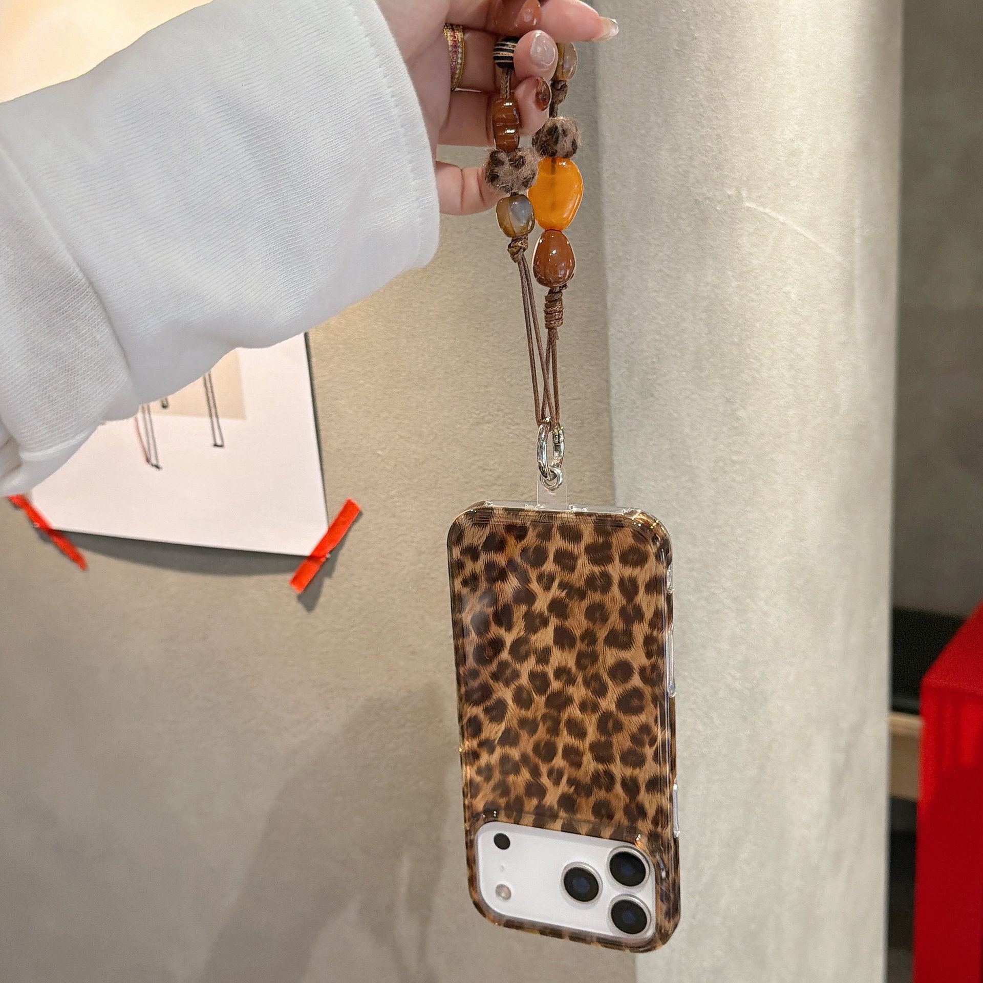 ins Autumn Winter Fashionable High-end Melad Leopard Print Compatible with iPhone 17 Pro Max Apple 16 Phone Case 15