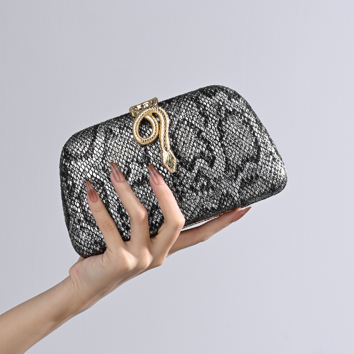 Luxury Brand Designer Bag New Evening Bag Small Fragrance Style Sequin Niche Box Bag Clutch Bag Evening Bag Dress Bag Banquet Bag