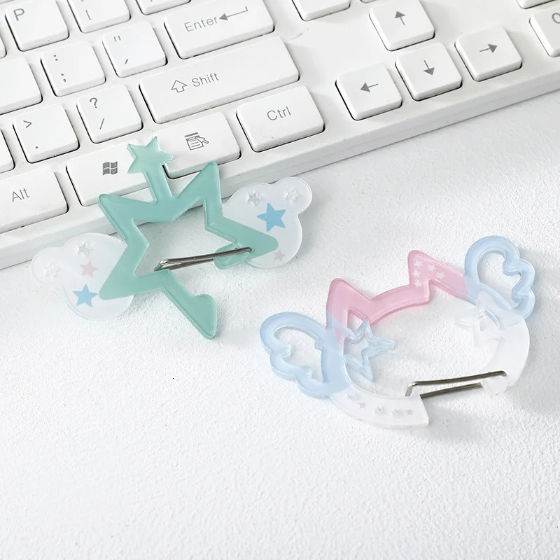 Acrylic Keychain Cartoon Hanging Ornament Backpack Creative Bag Charm Car Keyring Cute Mountaineering Buckle Friends Gifts 251219