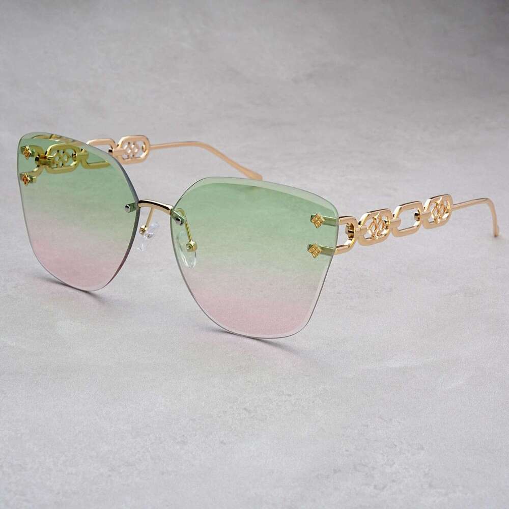 UV400 High-End Chain Sunglasses - Euro-American Street Photography Runway Large Frame UV Protection