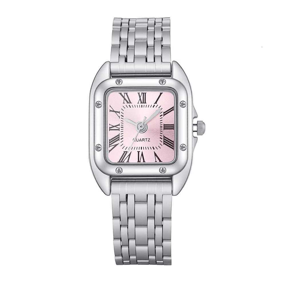 New Fashion Elegant Ran Dial Steel Band Quartz for Christmas Halloween Holiday Gifts M251222