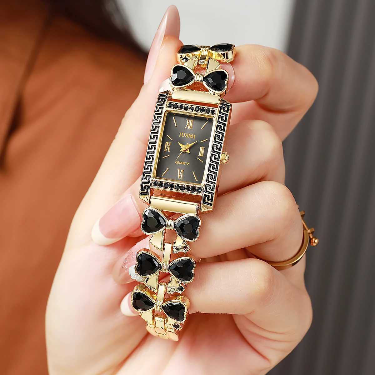 Fashion Personality Rectangar Dial -Shed Chain Quartz for Wen Suitable for ryday Wear Christmas Gift M251222