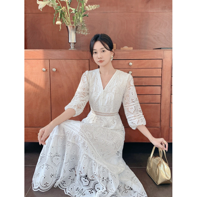 Women Sexy Deep V-Neck Layers Ruffles Party Long Dress self portrait Spring Hollow Out Lace Sleeve Maxi Cake 210520
