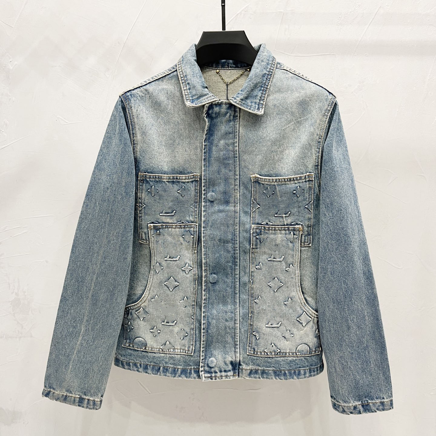 lvs Designer Men's Jacket Embroidery Full Letter Mosaic Checkered Denim Jacket Baggy Jeans Vintage Luxury Washed Denim Suit Men Women
